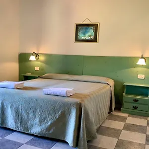 ** Hotel Golfo Del Leone Italien